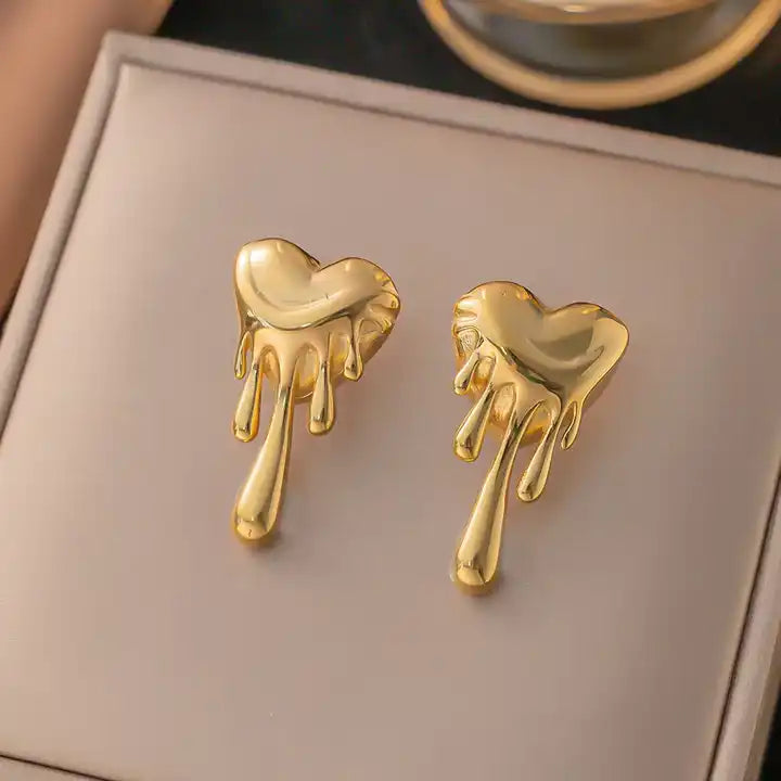 Melted heart earring